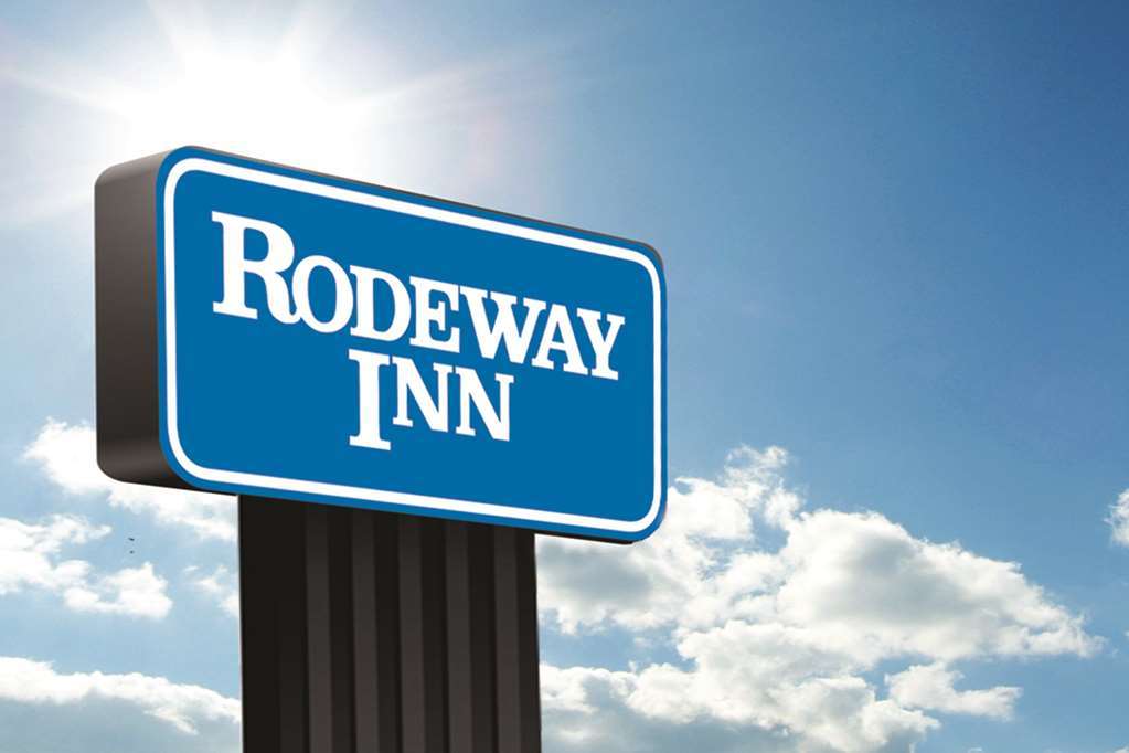 South Hutchinson Rodeway Inn מראה חיצוני תמונה